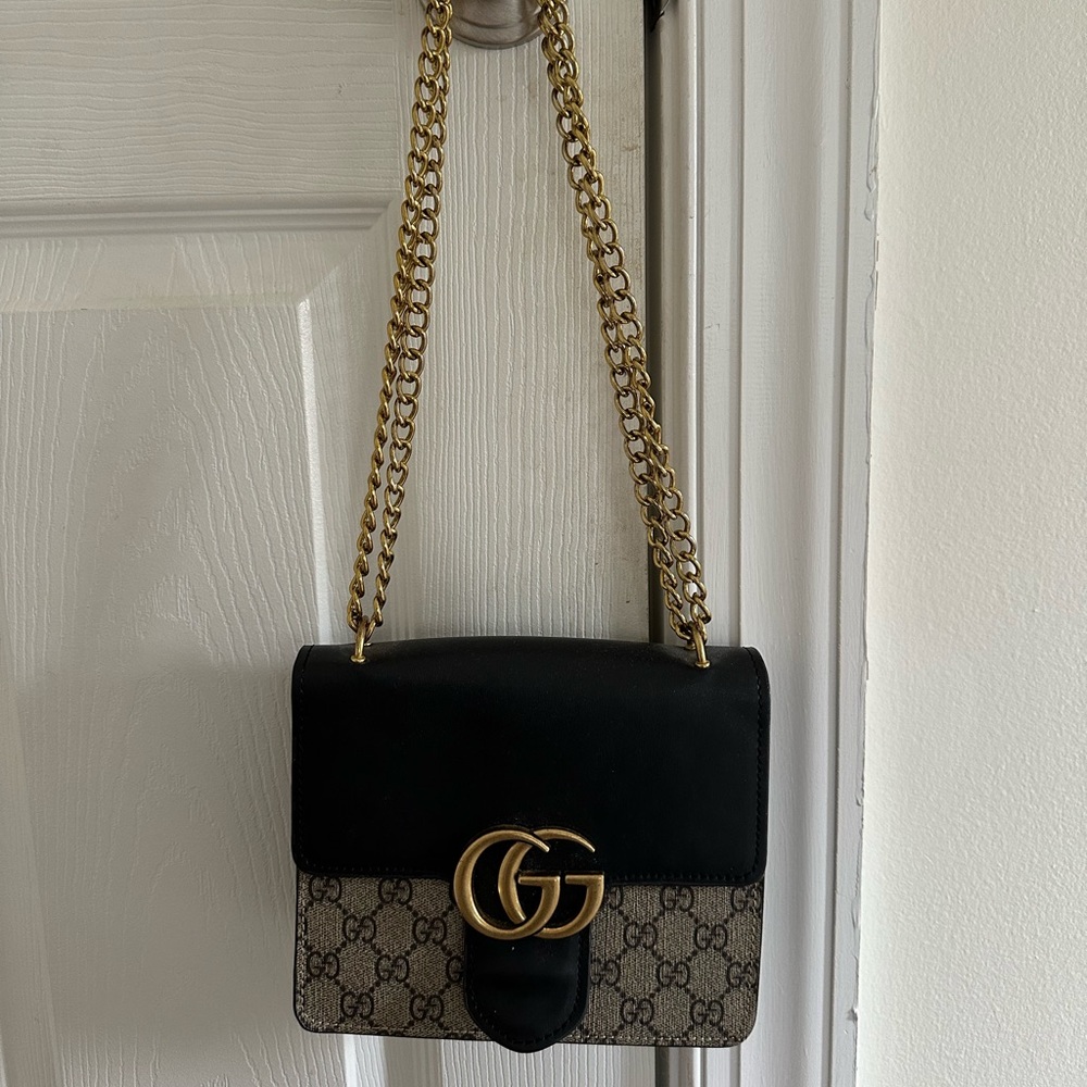 Gucci crossbody bag